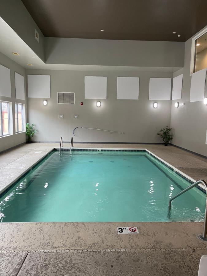 La Quinta By Wyndham O'fallon, Il - St. Louis Hotel