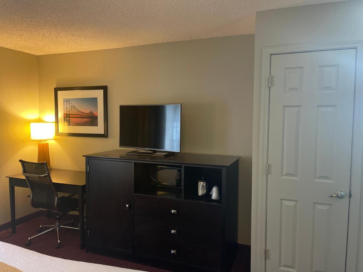 La Quinta By Wyndham O'fallon, Il - St. Louis