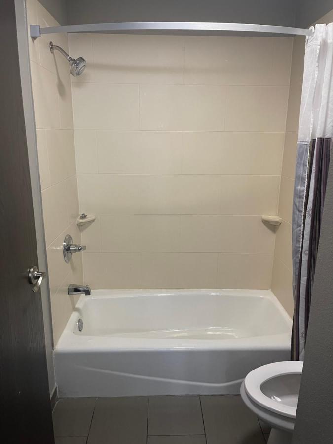 La Quinta By Wyndham O'fallon, Il - St. Louis