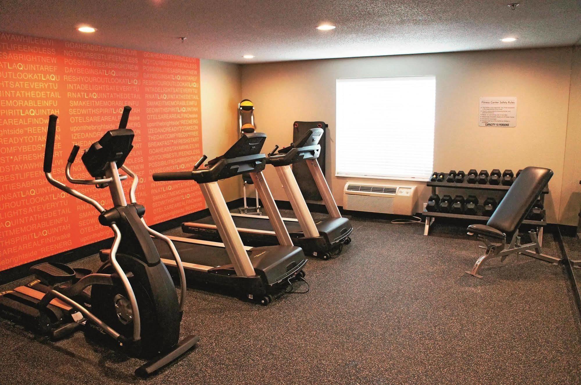 La Quinta By Wyndham O'fallon, Il - St. Louis